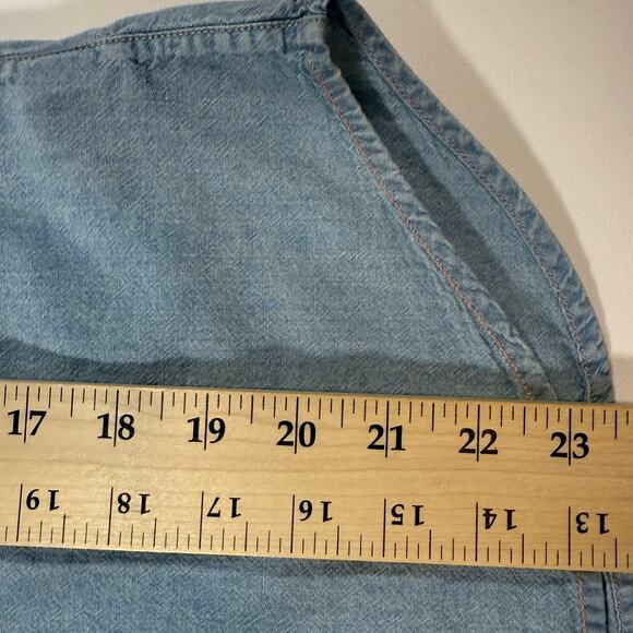 Madewell Women’s Chambray Denim Button Down Shirt Blue 100% Cotton Small - Picture 8 of 8
